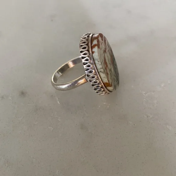 Sterling Silver and Jasper stone ring. Size 7 - Picture 2 of 6